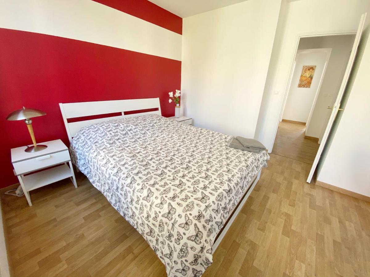 22 Chic & Cosy Grand Appart 92M2 Parking Gratuit Hypercentre Netflix Saint-Etienne  Exteriér fotografie