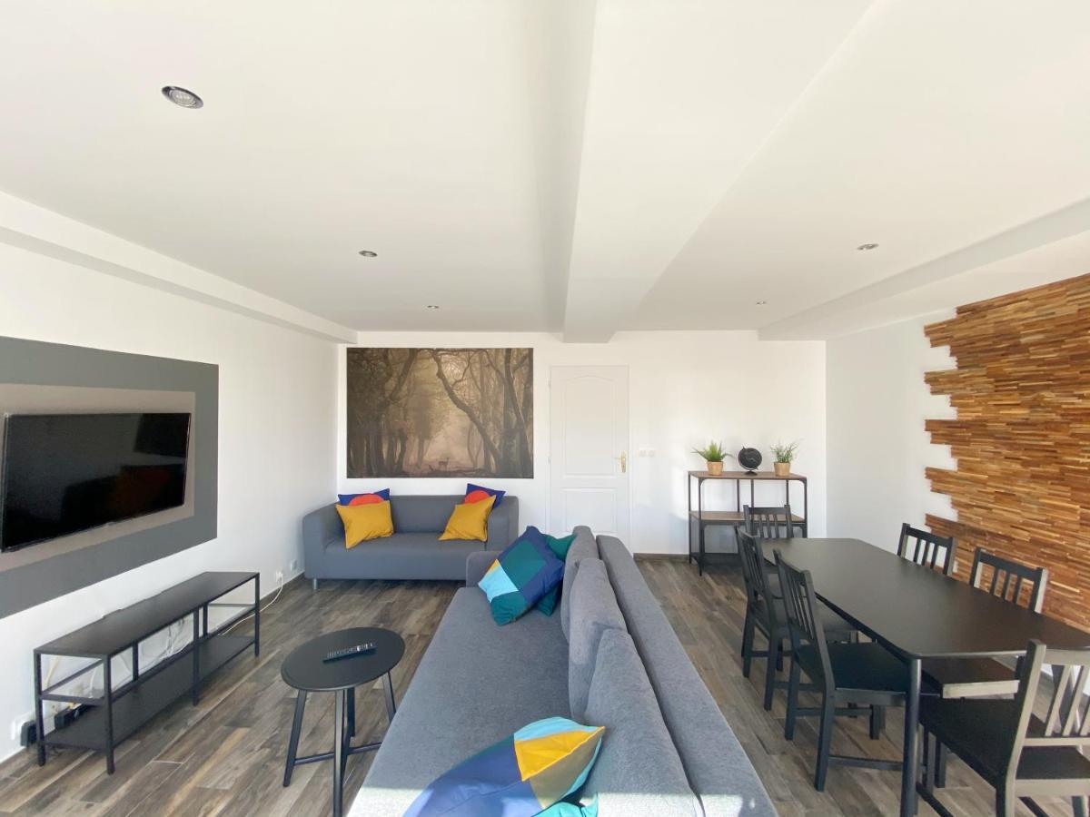 22 Chic & Cosy Grand Appart 92M2 Parking Gratuit Hypercentre Netflix Saint-Etienne  Exteriér fotografie