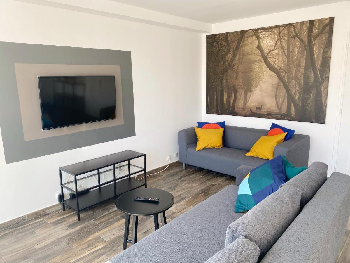 22 Chic & Cosy Grand Appart 92M2 Parking Gratuit Hypercentre Netflix Saint-Etienne  Exteriér fotografie
